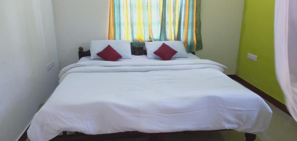 Green Land Estate Homestay 5 Rooms With Garden View ماديكيري المظهر الخارجي الصورة