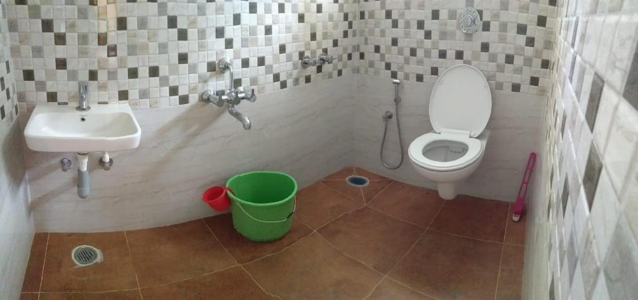 Green Land Estate Homestay 5 Rooms With Garden View ماديكيري المظهر الخارجي الصورة